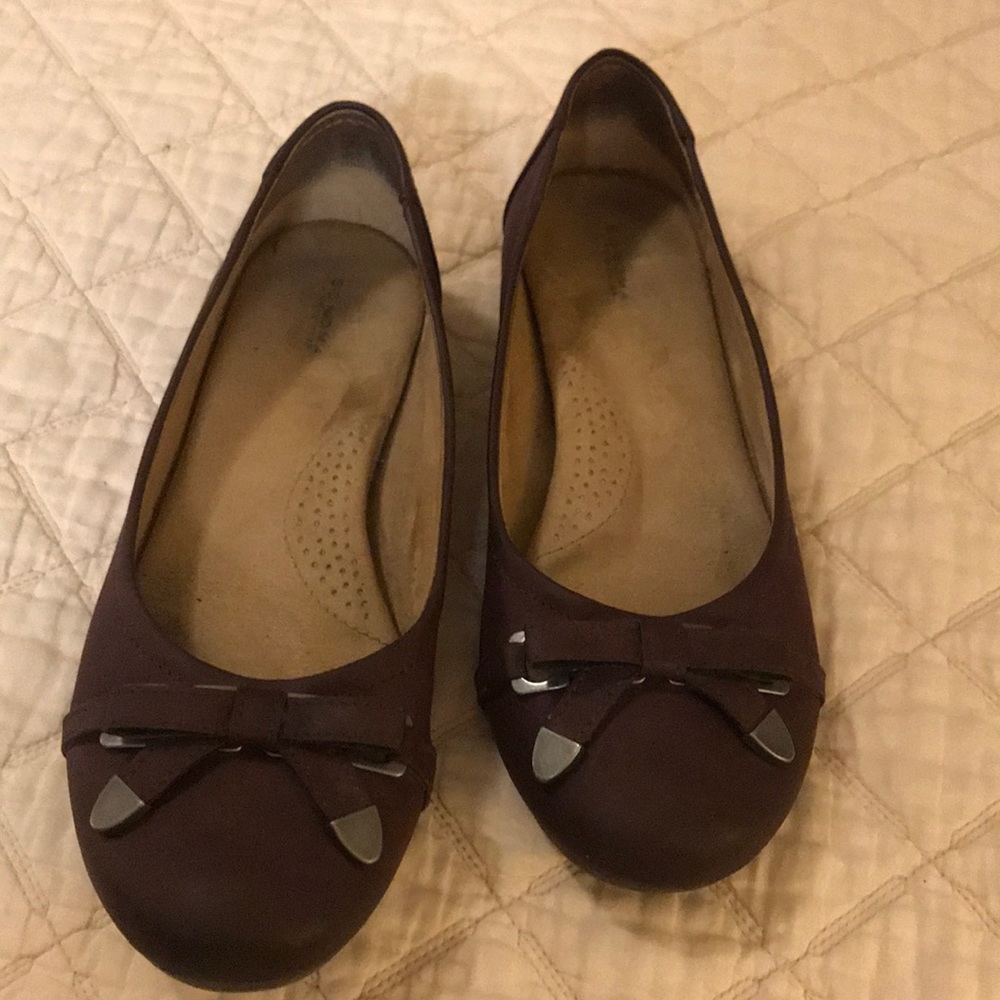 Sonoma Maroon Flats